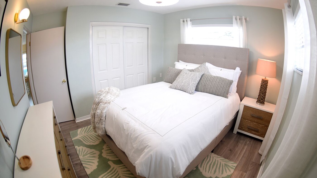Photo of Bedroom in Hudson Beach Estates