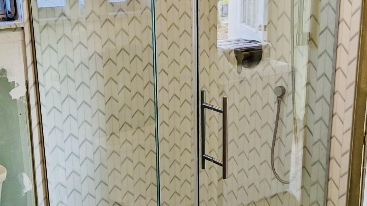 Photo of Bathroom in Hudson Beach Estates