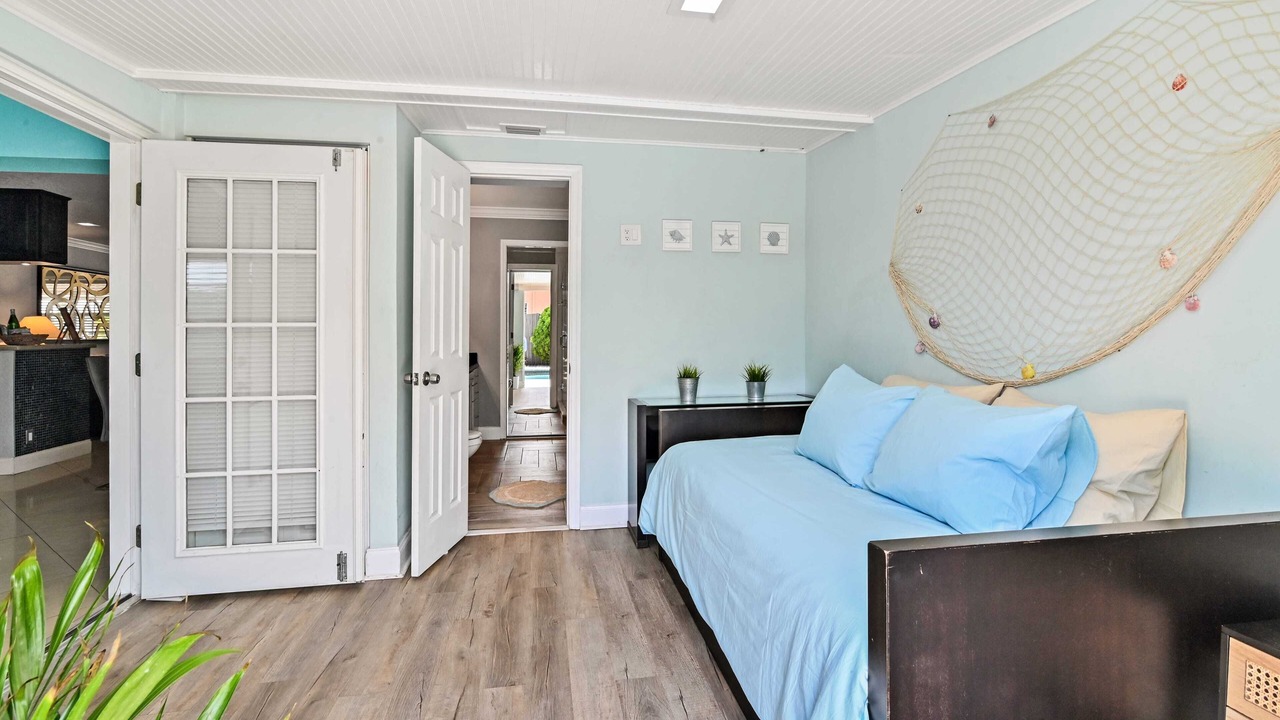 Photo of Bedroom in Deerfield Beach