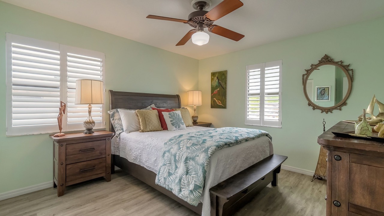 Photo of Bedroom in South Waterfront Park
