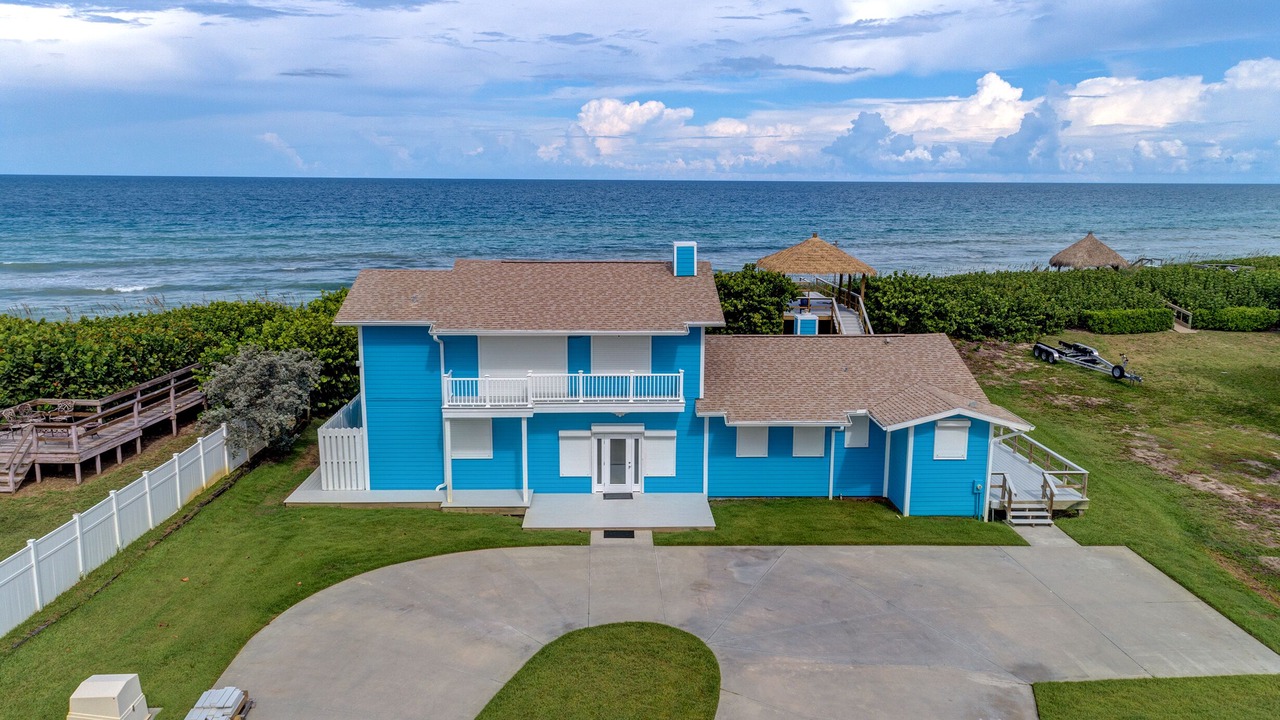 Photo of Outdoor in Ambersand Beach