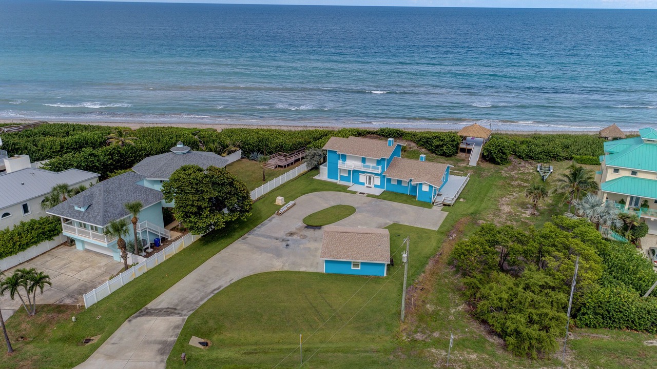 Photo of Outdoor in Ambersand Beach