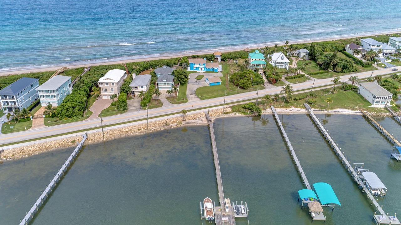 Photo of Outdoor in Ambersand Beach