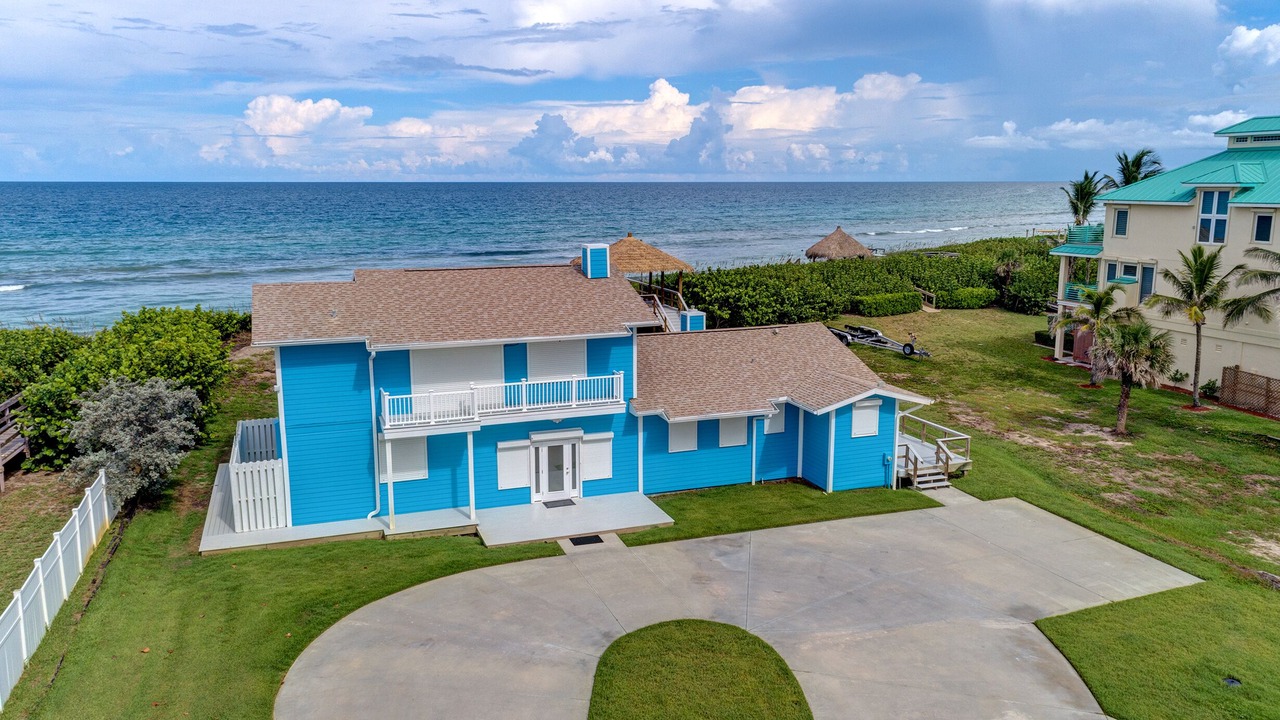 Photo of Outdoor in Ambersand Beach