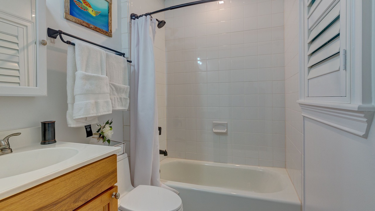 Photo of Bathroom in Ambersand Beach