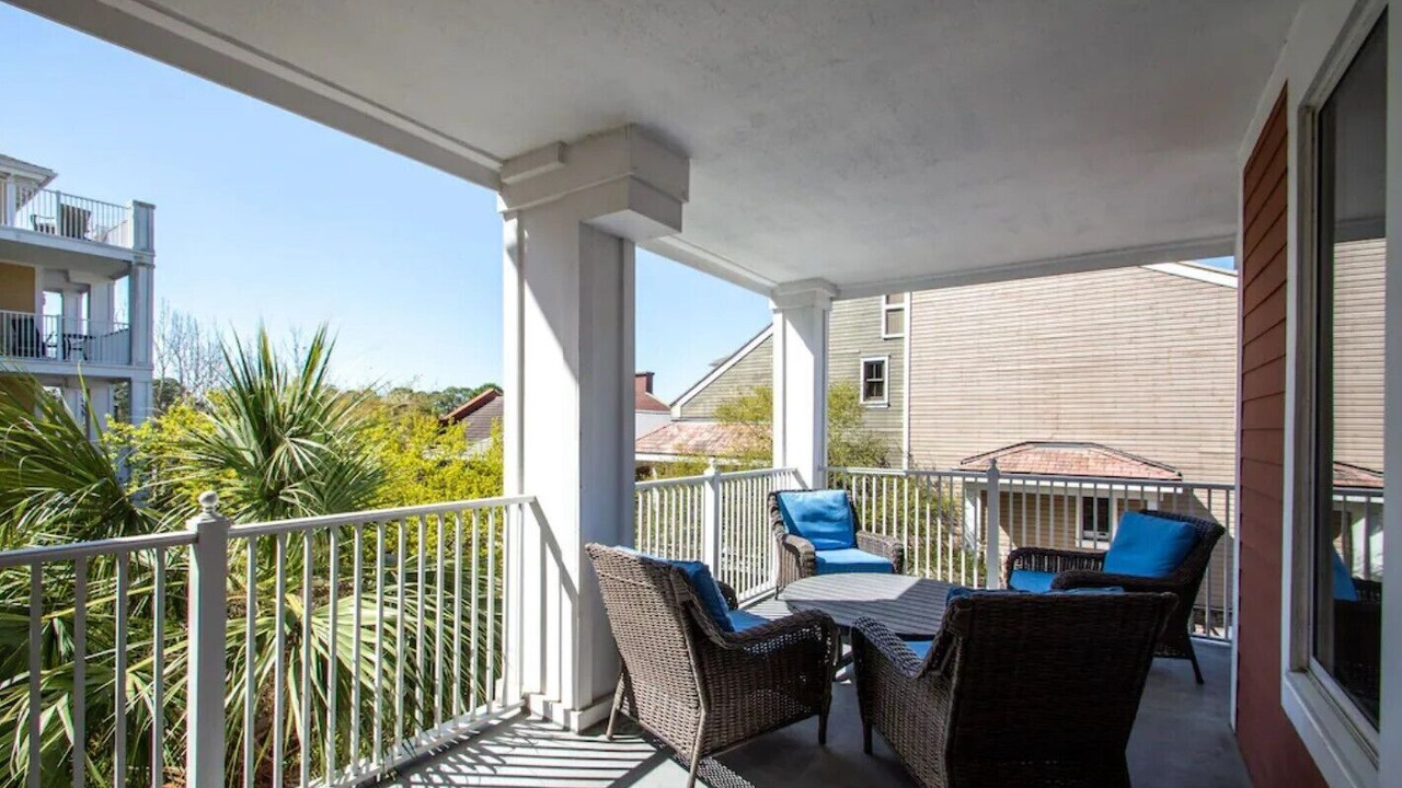 Photo of Patio Balcony in Baytowne Wharf