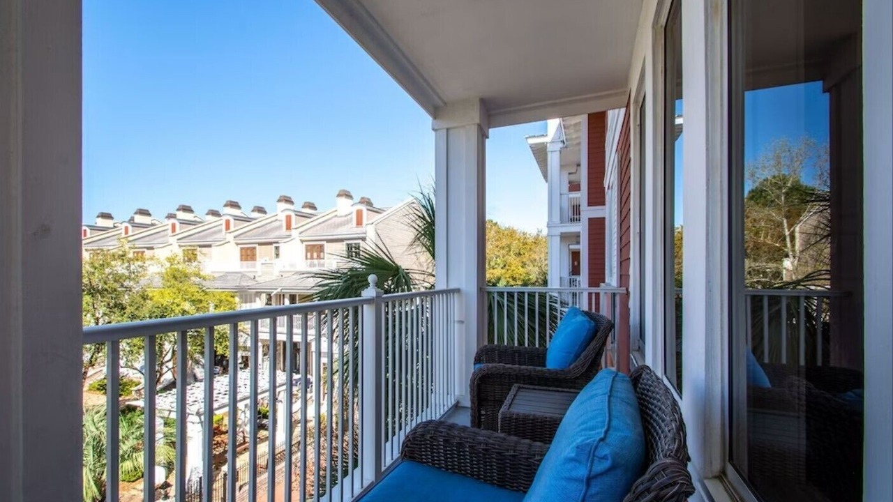 Photo of Patio Balcony in Baytowne Wharf