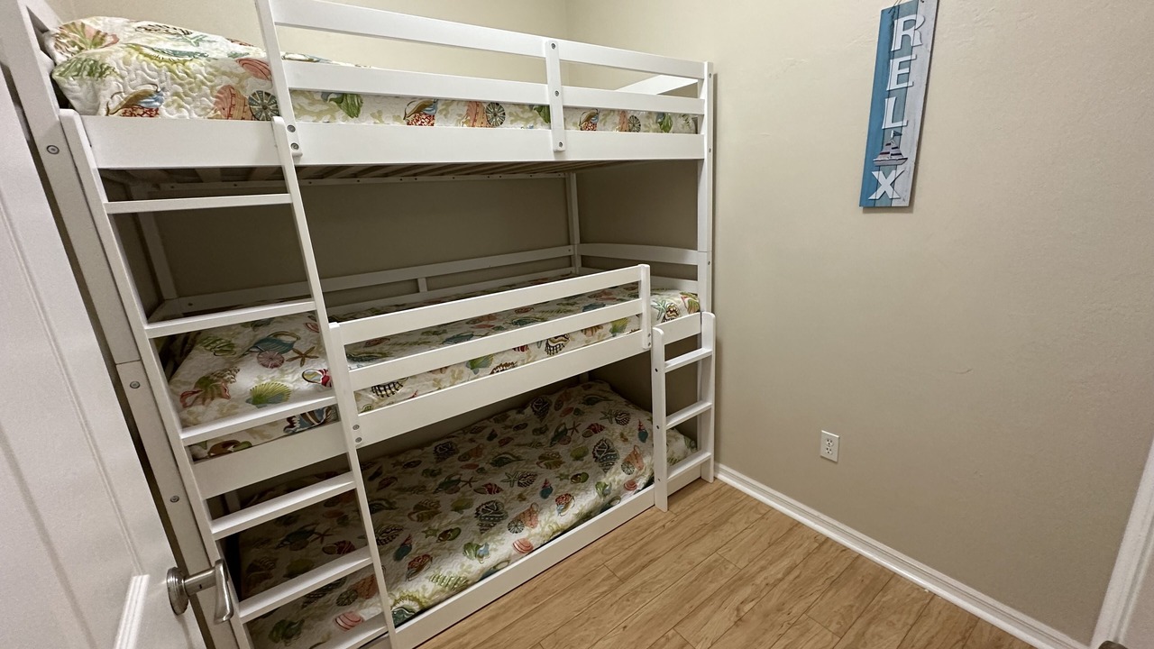 Photo of Bedroom in Suwannee