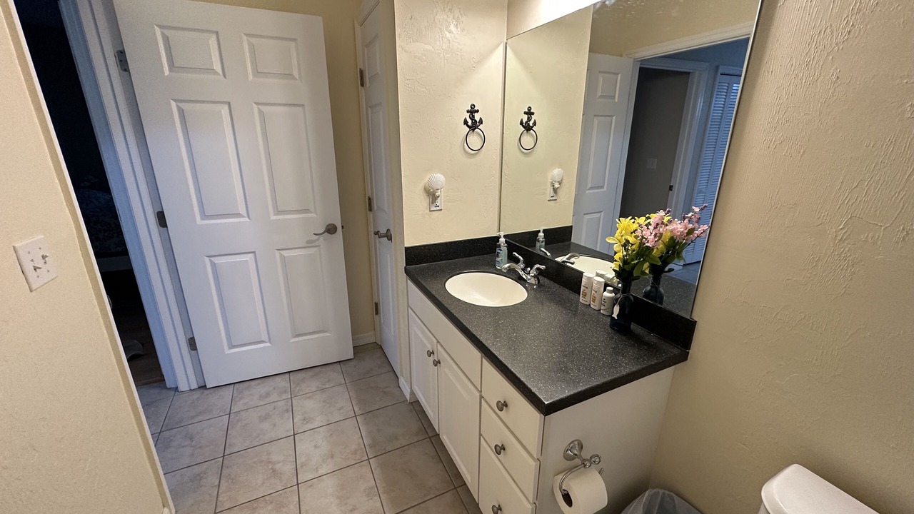 Photo of Bathroom in Suwannee