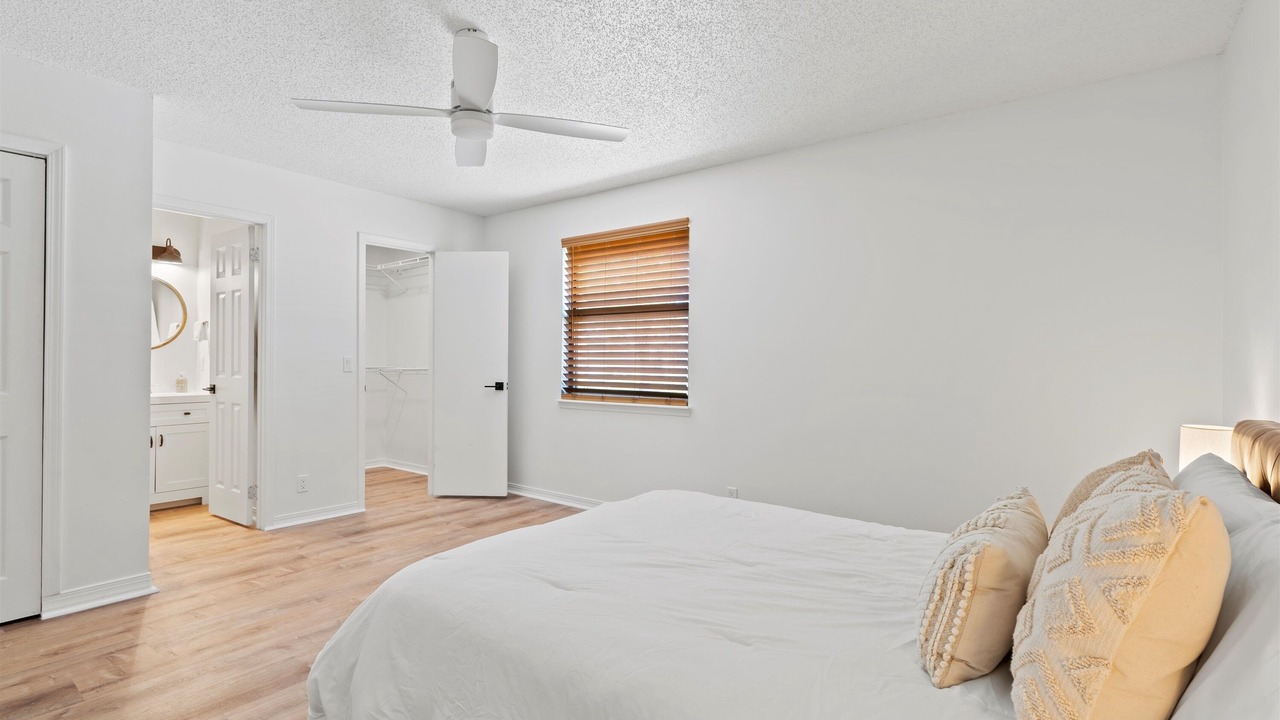 Photo of Bedroom in Girvin