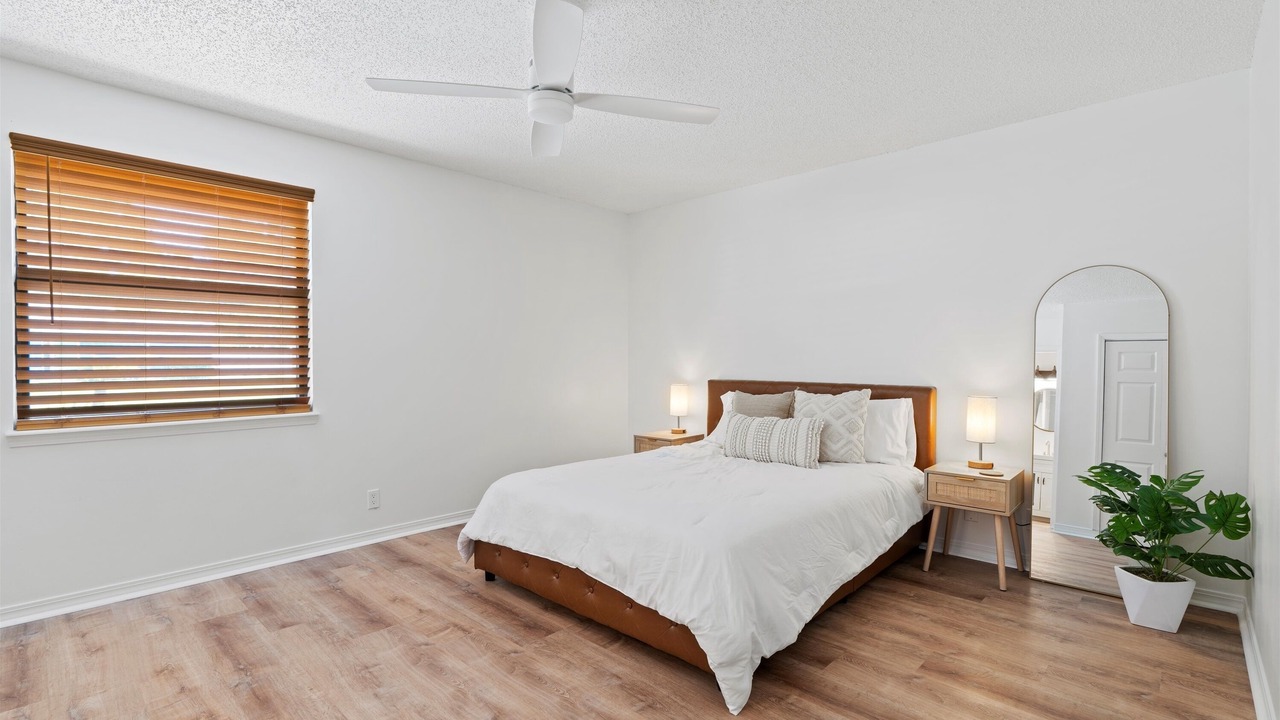 Photo of Bedroom in Girvin