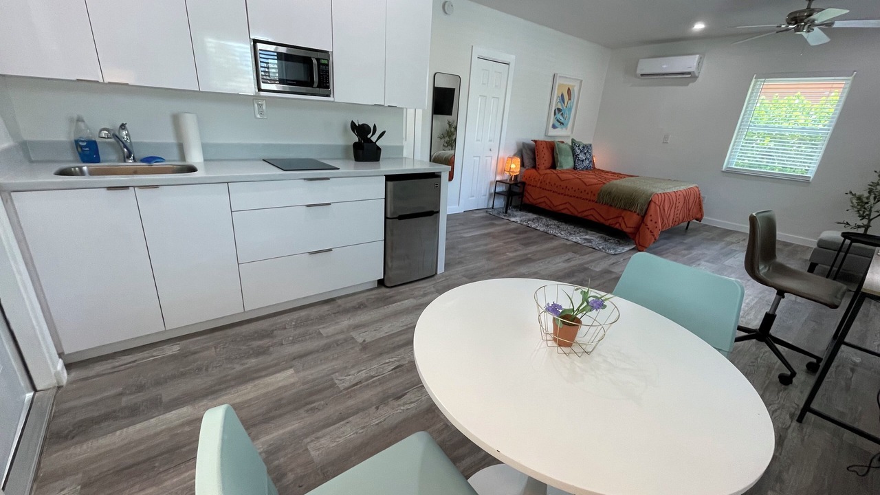 Photo of Livingroom in East Little Havana