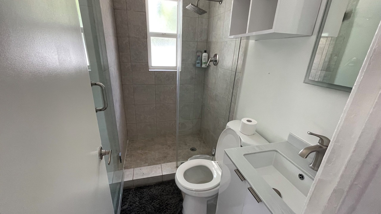 Photo of Bathroom in East Little Havana