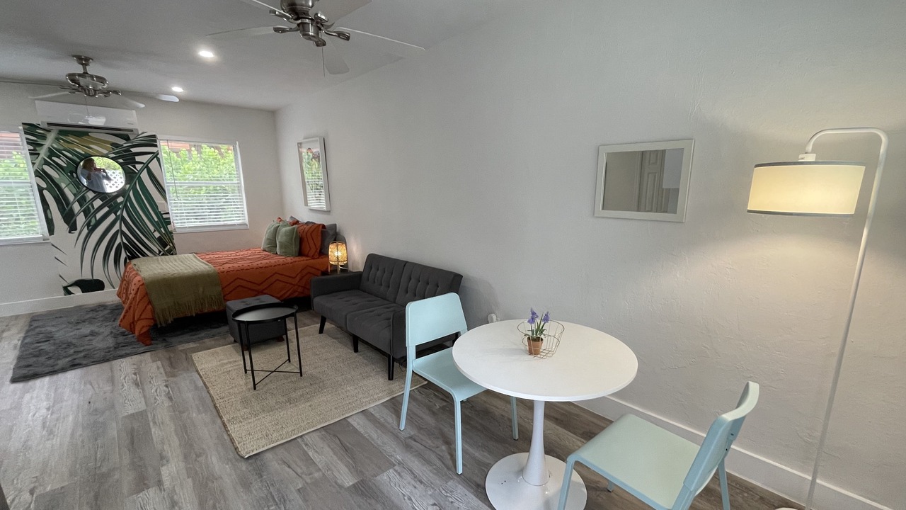 Photo of Livingroom in East Little Havana