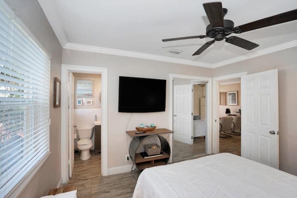 Photo of Bedroom in Poinsettia Heights