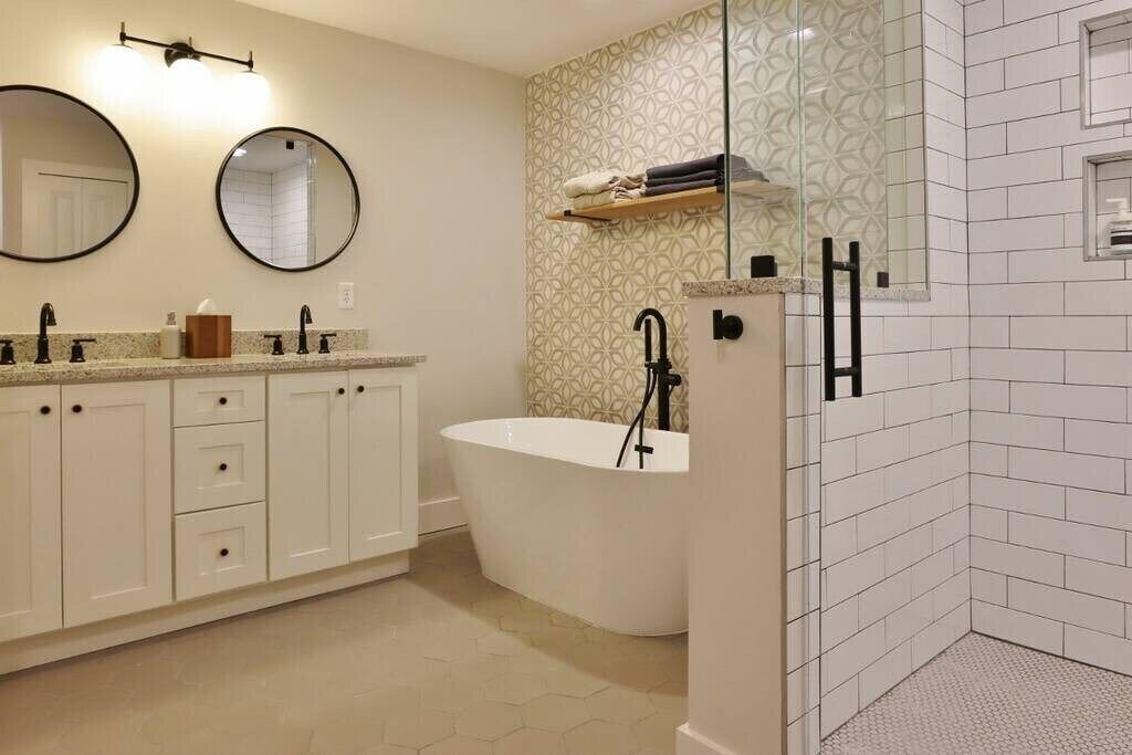 Photo of Bathroom in Downtown Jacksonville