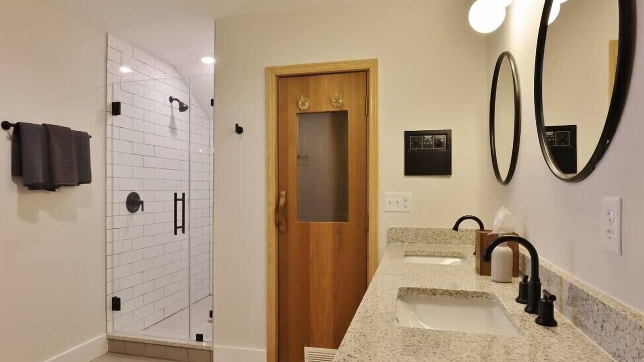 Photo of Bathroom in Downtown Jacksonville