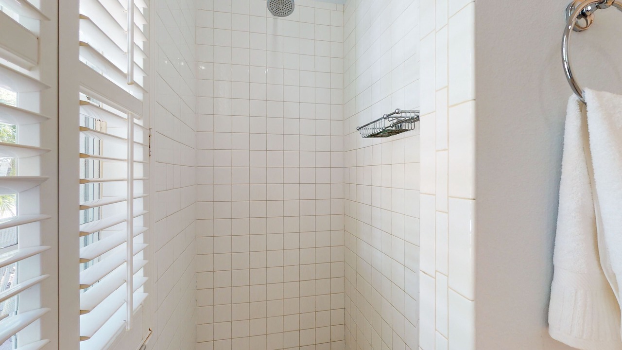 Photo of Bathroom in Indian Beach Sapphire Shores