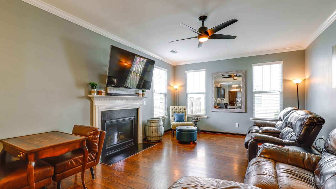 Photo of Livingroom in Chapin