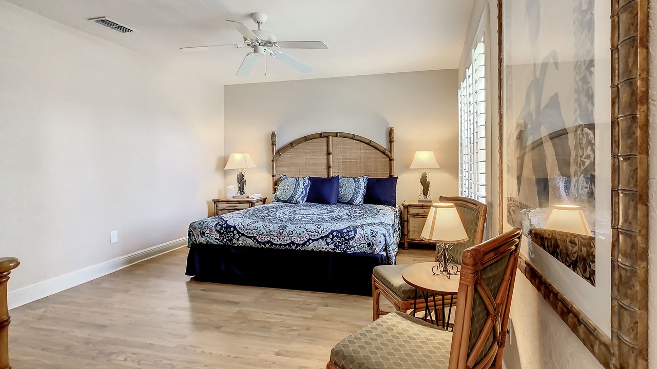 Photo of Bedroom in Regal Palms