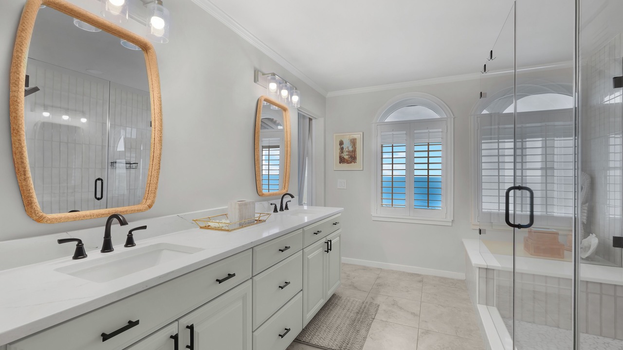 Photo of Bathroom in Fernandina Beach