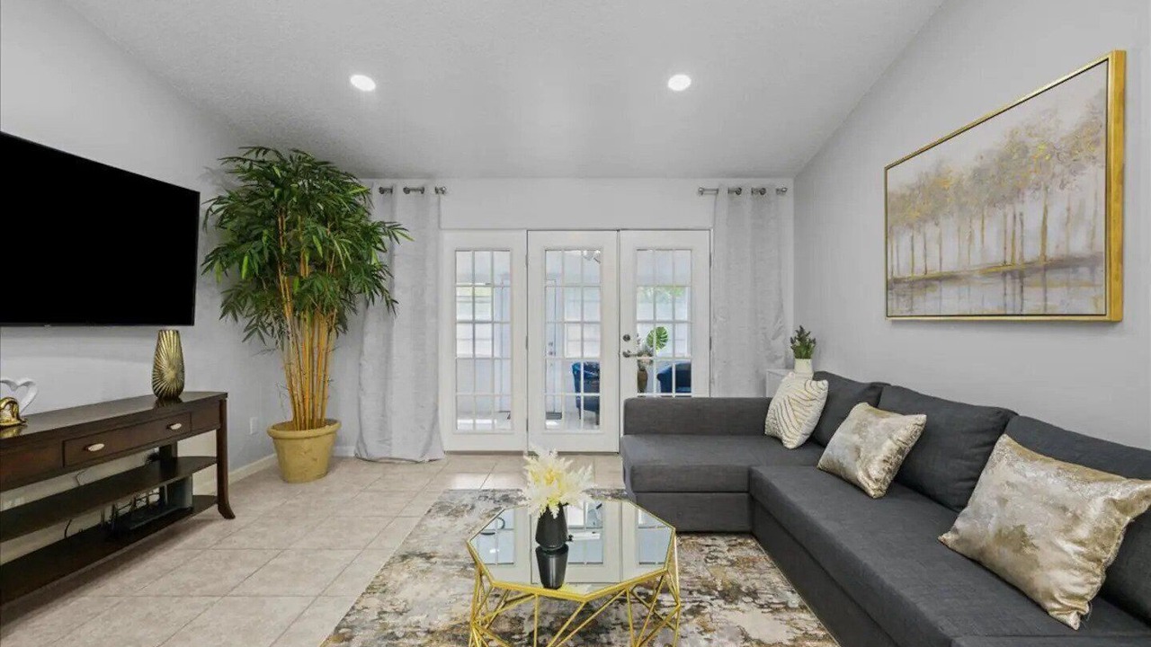 Photo of Livingroom in Arlington