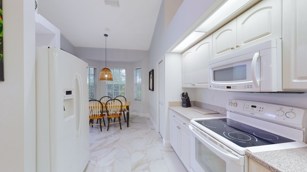 Photo of Kitchen in Crown Pointe