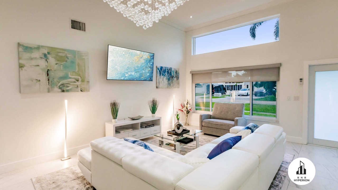 Photo of Livingroom in Ojus