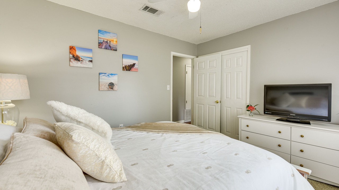 Photo of Bedroom in Fort Walton Beach