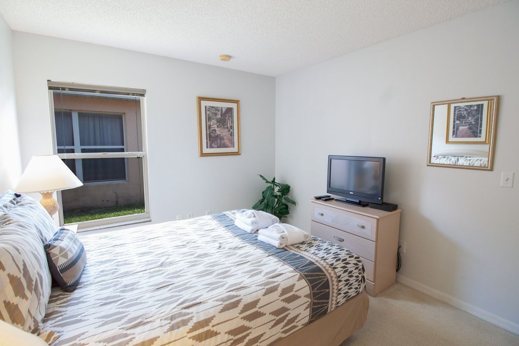 Photo of Bedroom in Crystal Cove