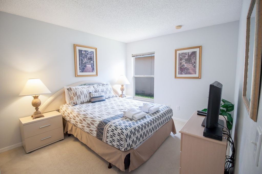 Photo of Bedroom in Crystal Cove