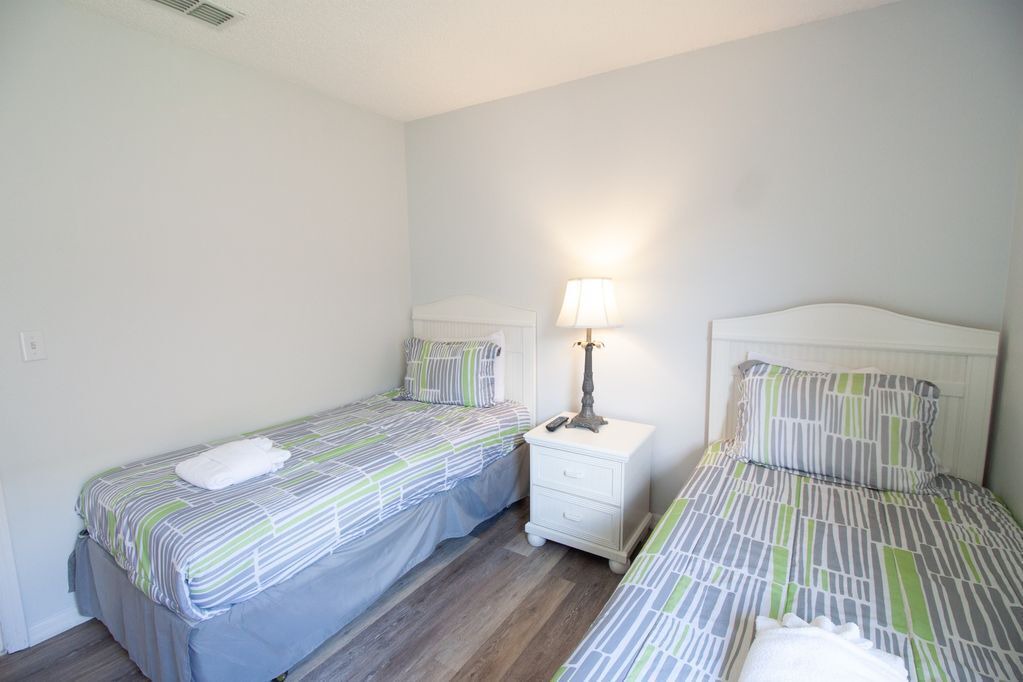 Photo of Bedroom in Crystal Cove