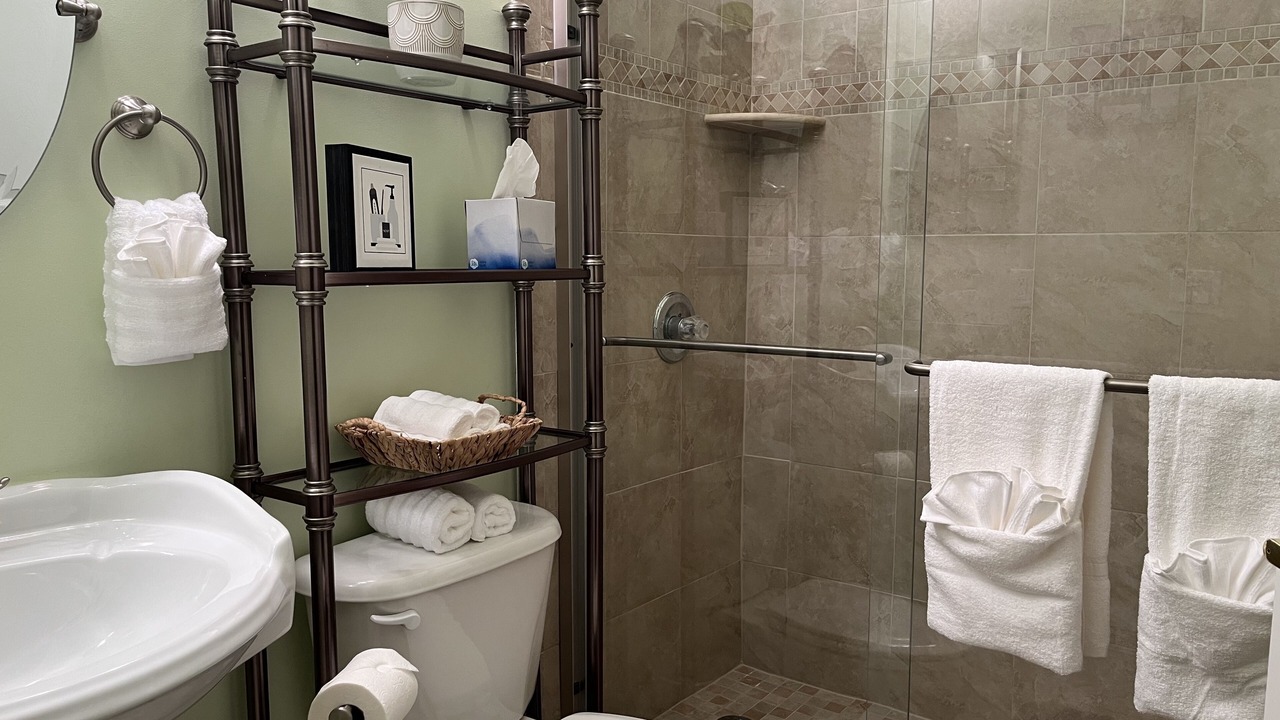 Photo of Bathroom in Ridgewood Lakes