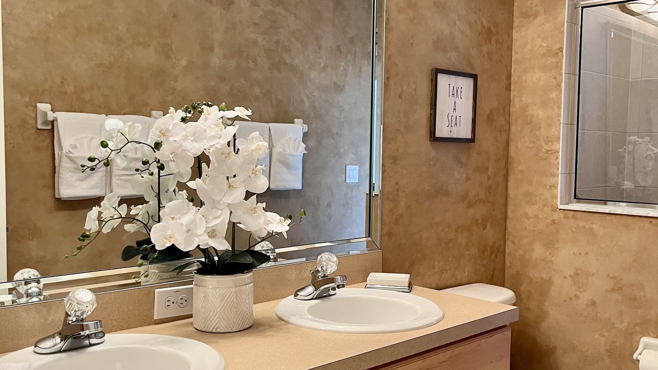 Photo of Bathroom in Ridgewood Lakes