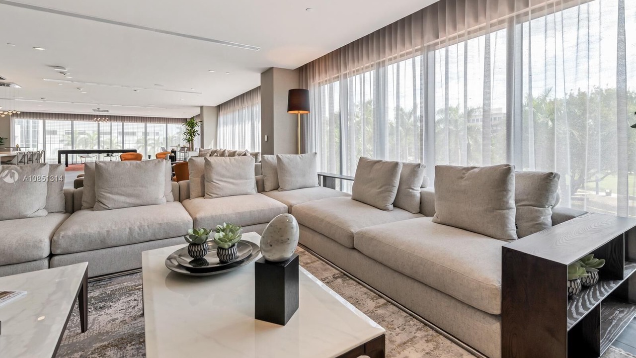 Photo of Livingroom in Doral