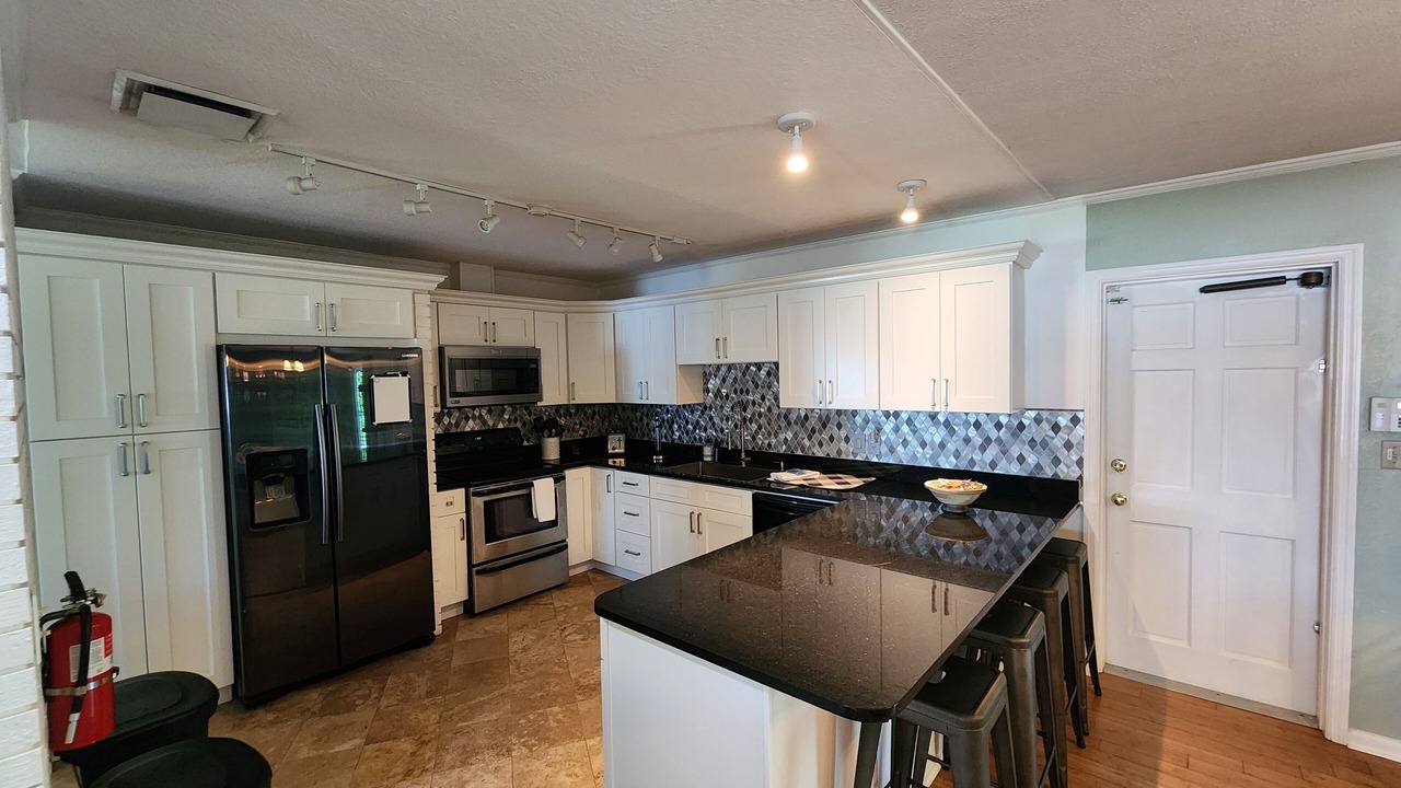Photo of Kitchen in Auburndale