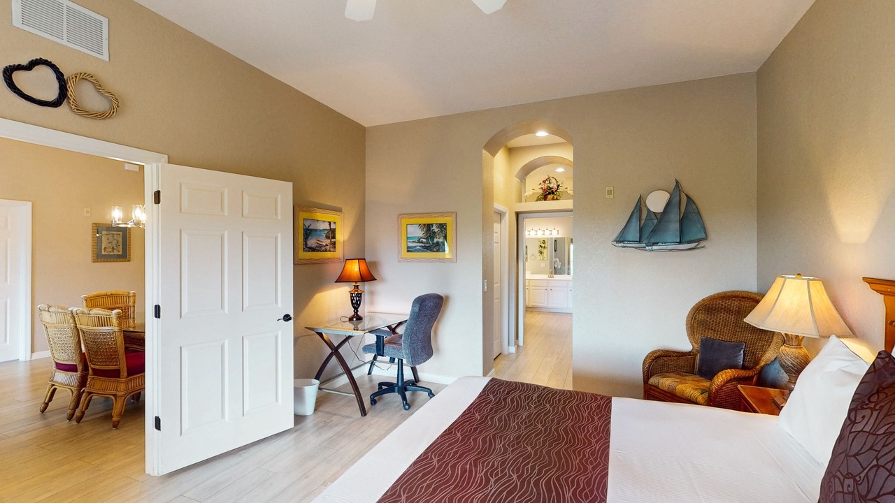 Photo of Bedroom in Bahama Bay