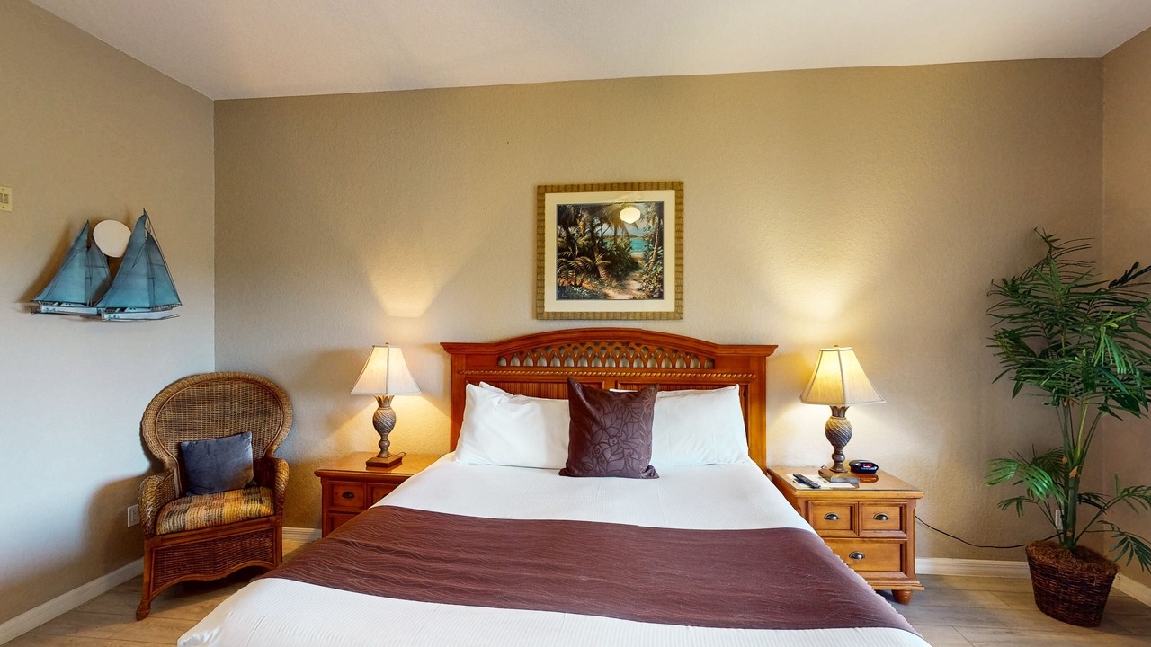 Photo of Bedroom in Bahama Bay