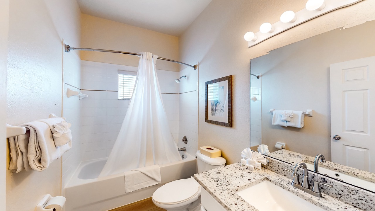 Photo of Bathroom in Bahama Bay