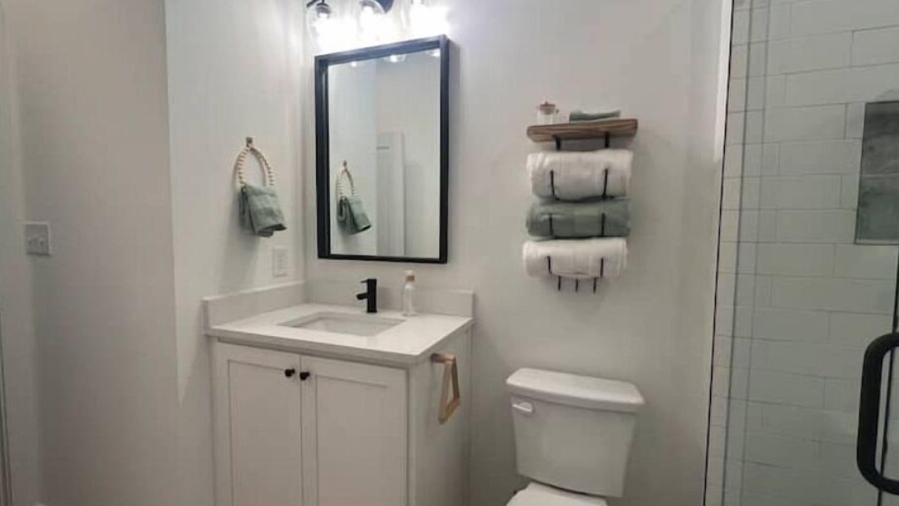 Photo of Bathroom in Clayton