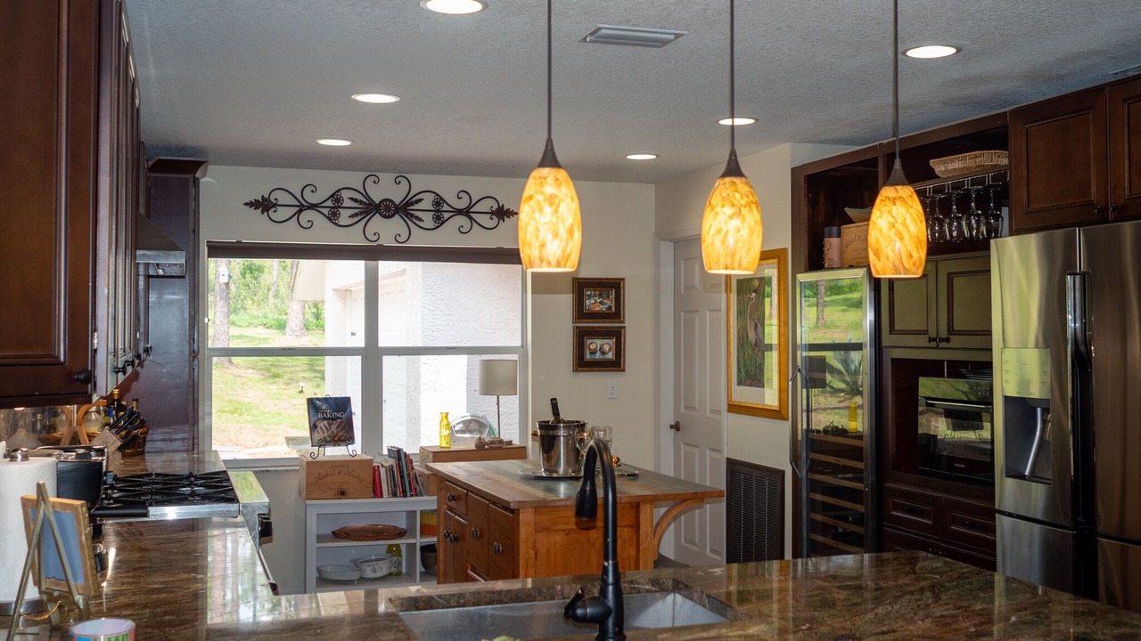 Photo of Kitchen in Dade City