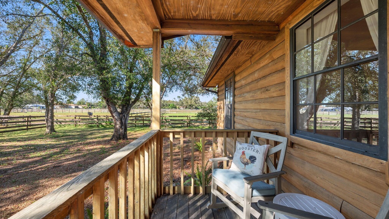 Photo of Patio Balcony in Buckingham