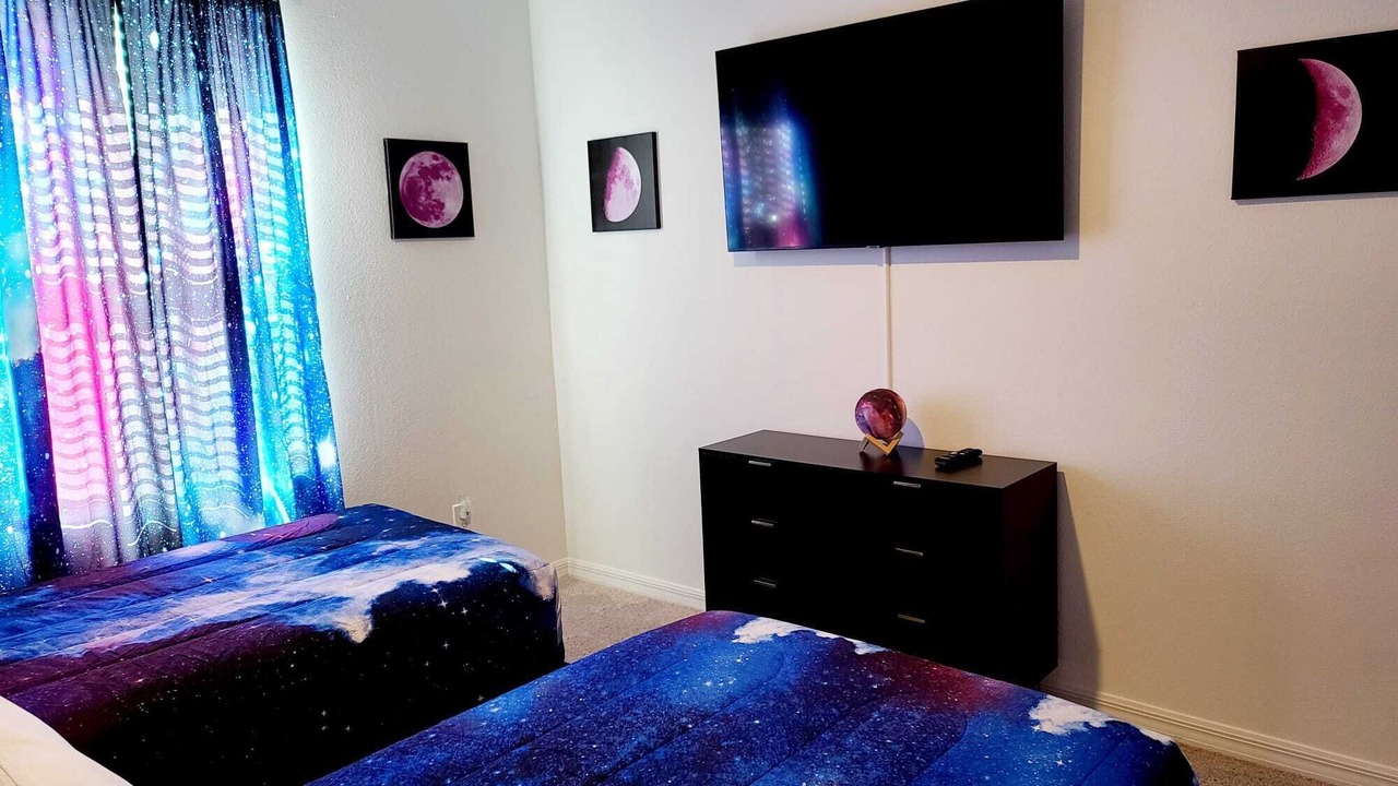 Photo of Bedroom in Davenport
