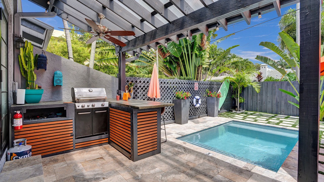 Photo of Patio Balcony in Colee Hammock