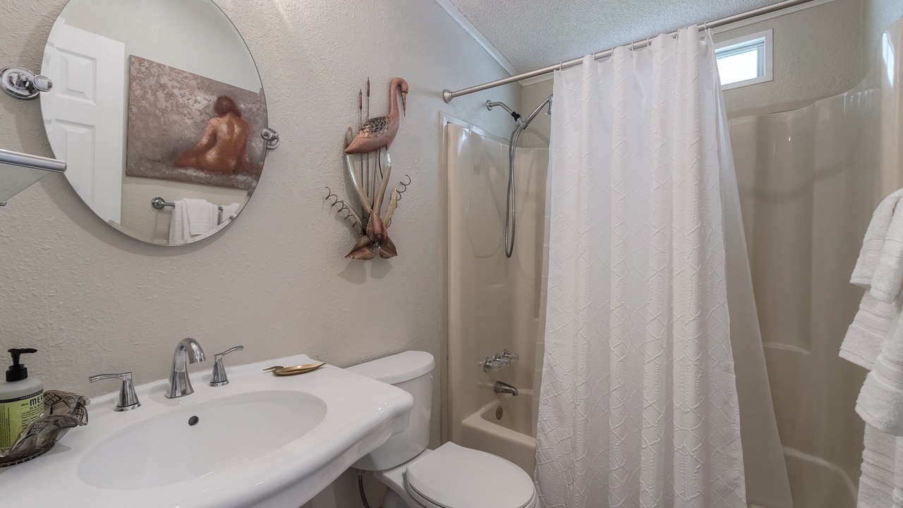 Photo of Bathroom in Edgewater