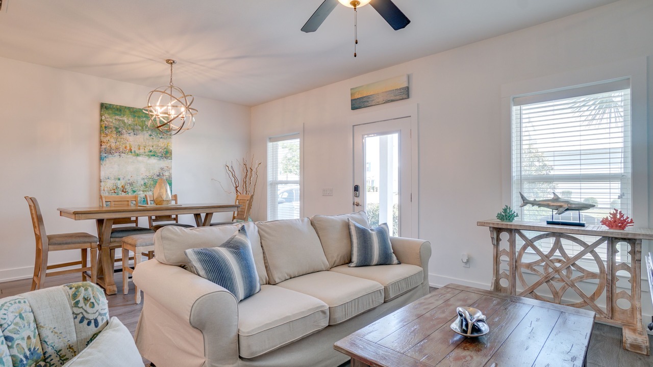 Photo of Livingroom in El Centro Beach