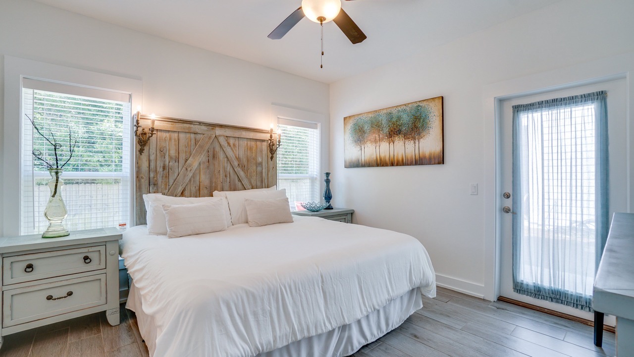 Photo of Bedroom in El Centro Beach