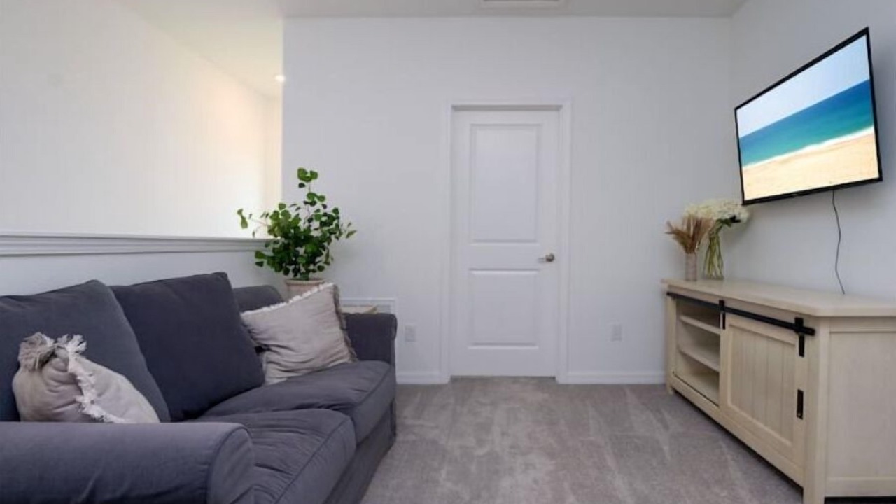 Photo of Livingroom in Wesley Chapel South