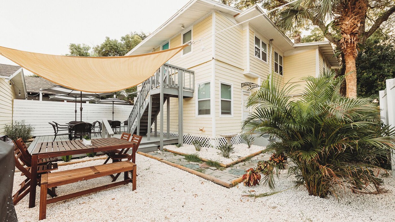 Photo of Outdoor in Historic Uptown