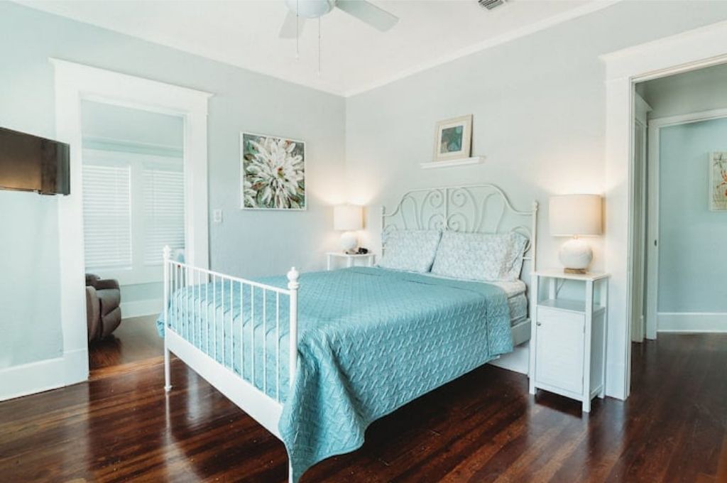 Photo of Bedroom in Historic Uptown